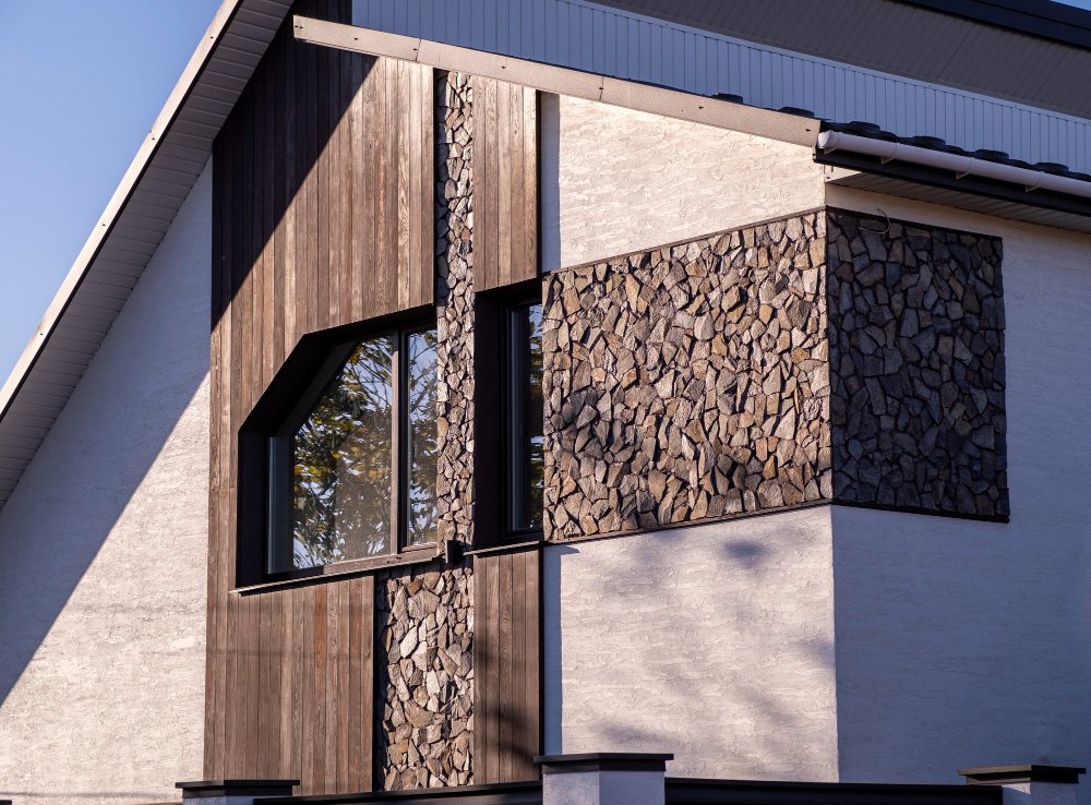 Fiber Cement Siding vs Traditional Siding: Which Performs Better?